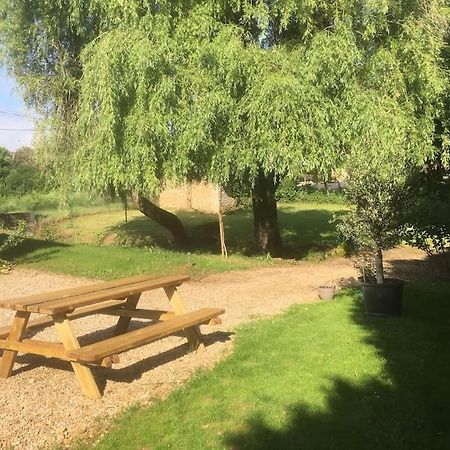 La Zenitude Petit Coin De Detente Proche De Sarlat Berbiguieres Dış mekan fotoğraf